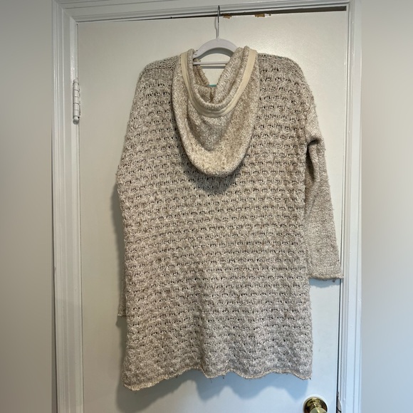 Free People Oversized Sz: S Cable Knit Chunky Cream Cardigan. Toggle Buttons. - Picture 12 of 16